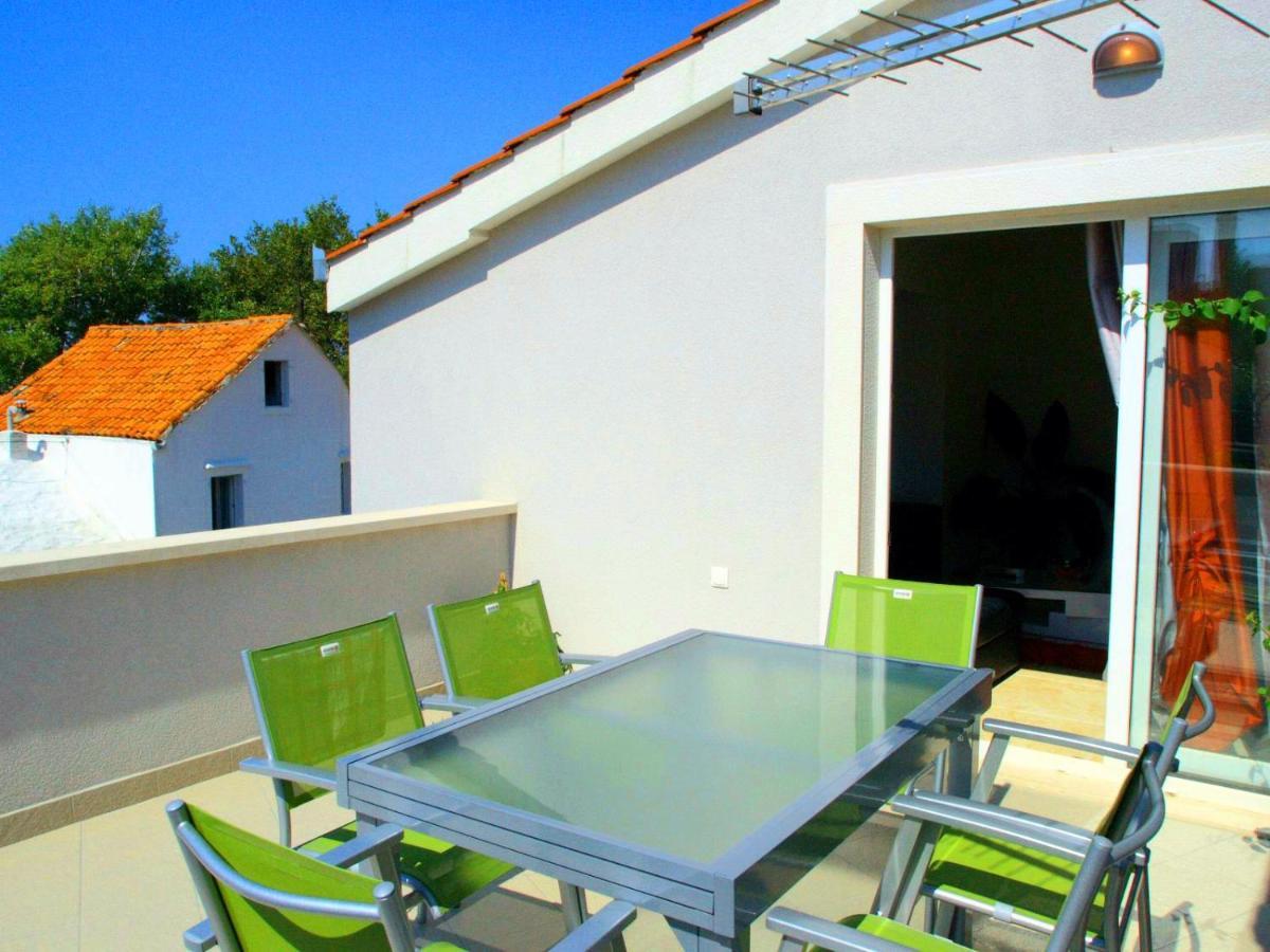 House Merlin Baška Voda Exterior foto